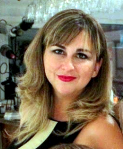 Ana C. Córdoba